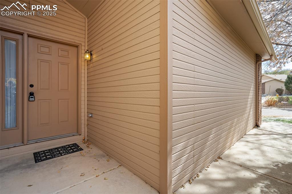 Image 2 of 39: Entry