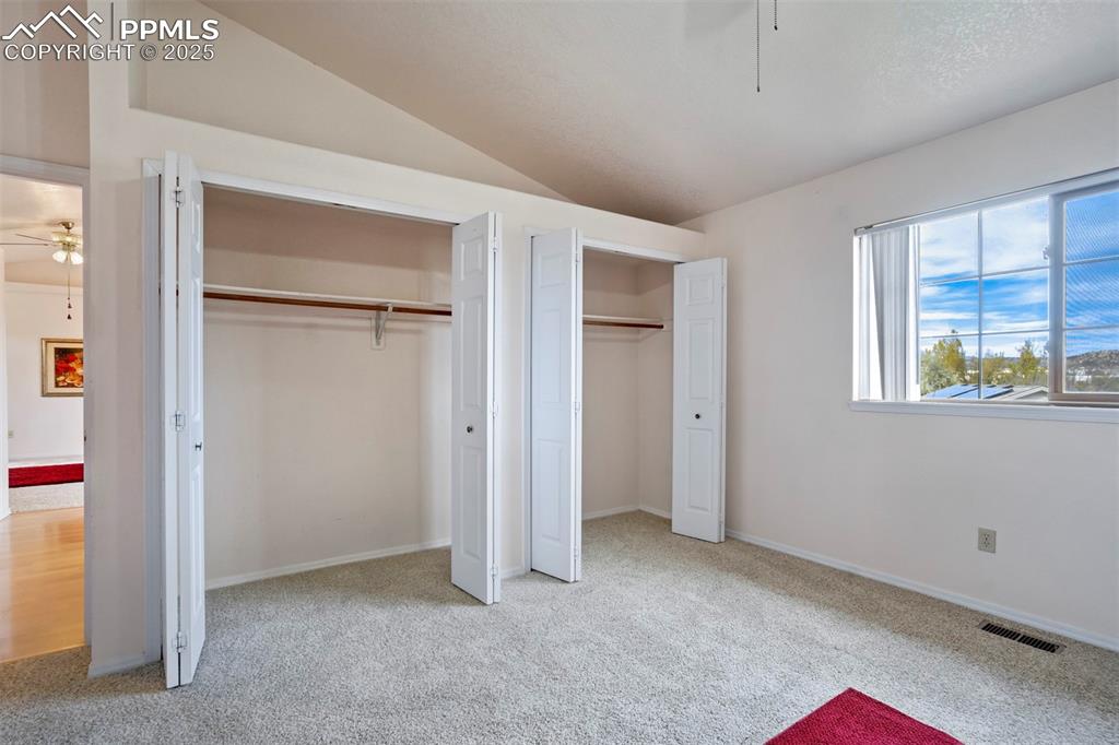 Image 23 of 39: Bedroom