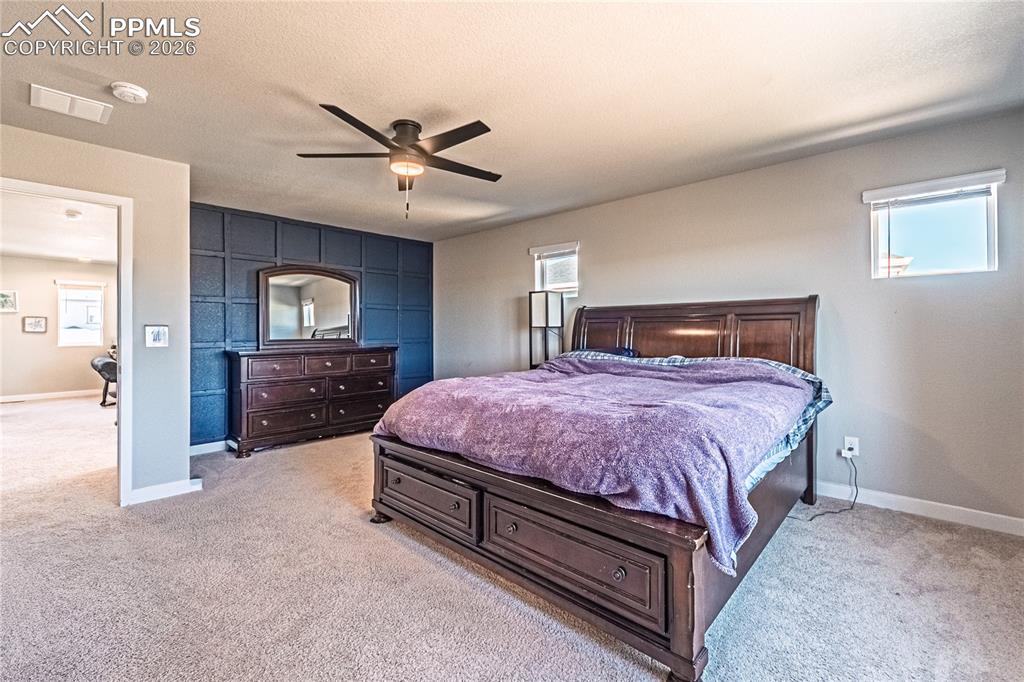 Image 19 of 38: Bedroom