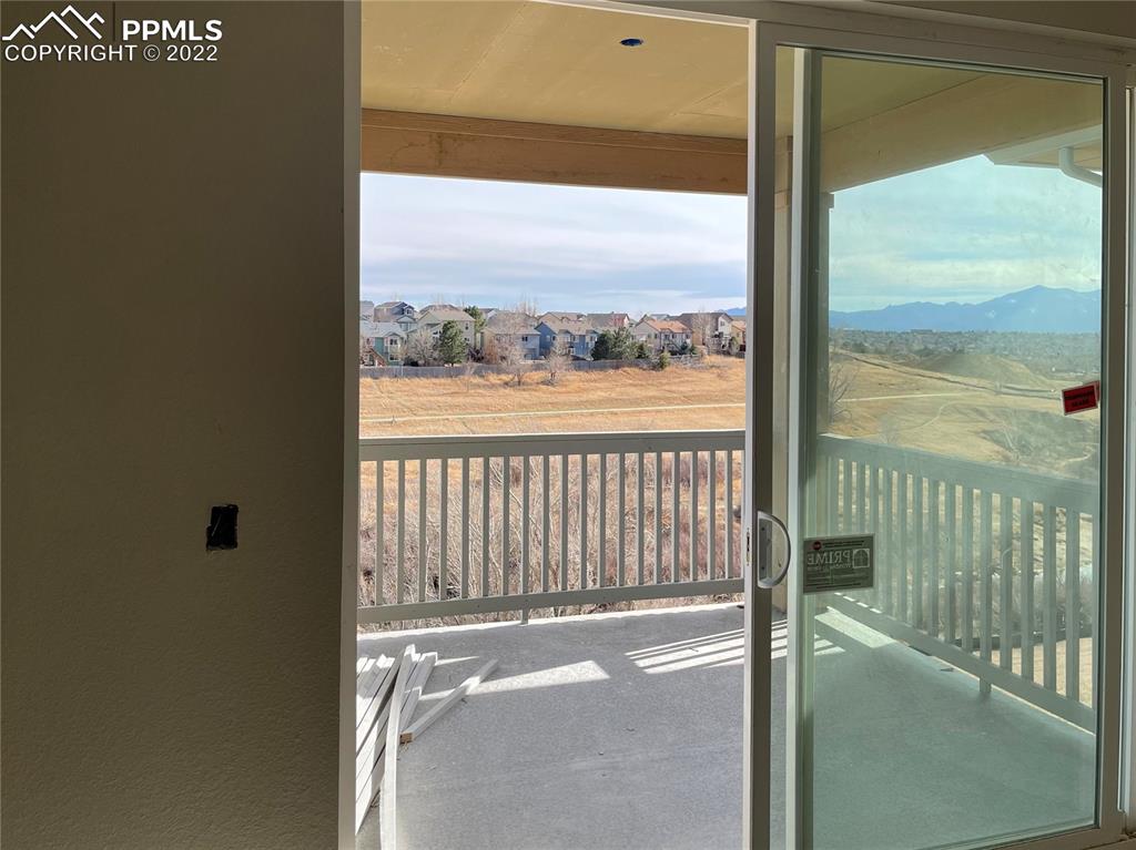 Listing 6866504, Image 3 of 7