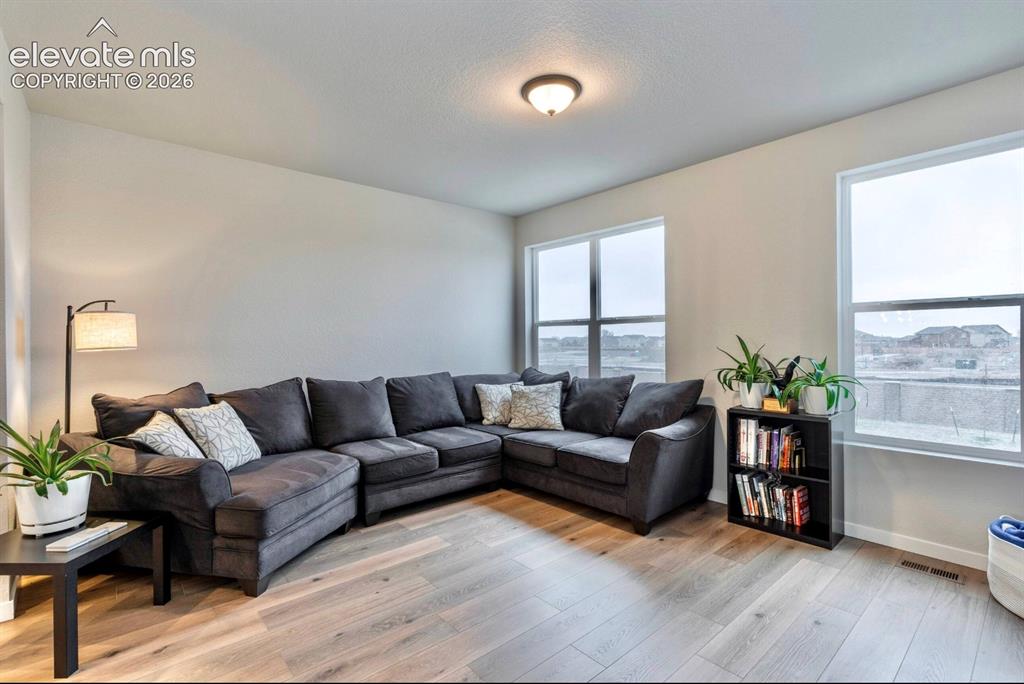 Image 8 of 33: Living Room