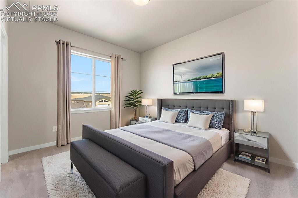 Image 14 of 32: Virtually Staged