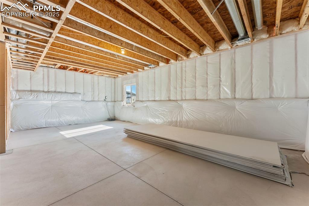 Image 32 of 32: unfinished