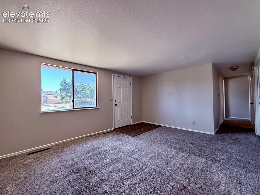 Image 7 of 24: Living Room