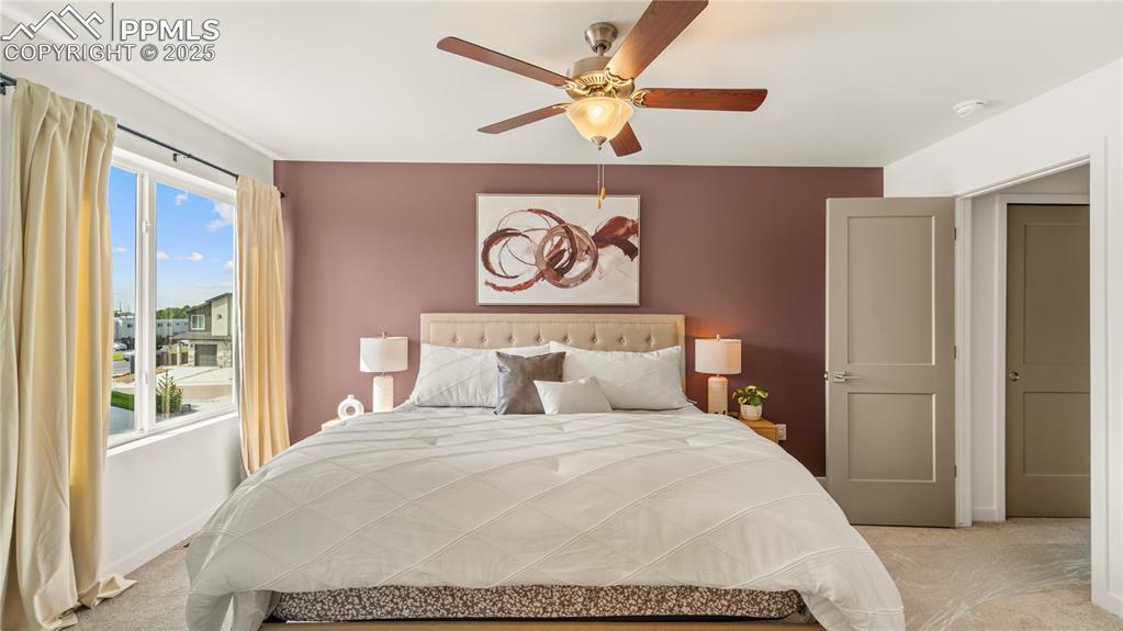Image 9 of 19: Bedroom