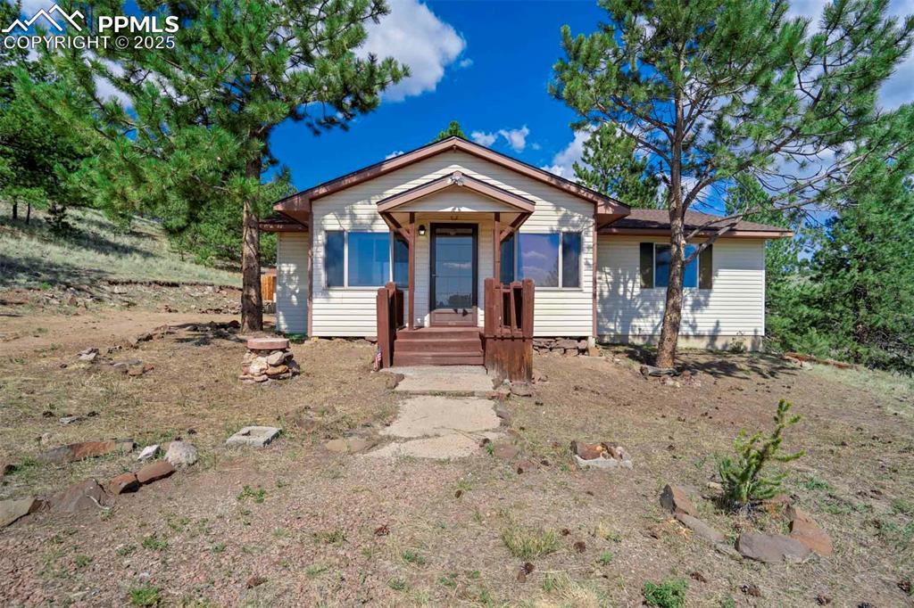 Image 8 of 50: Front of Structure