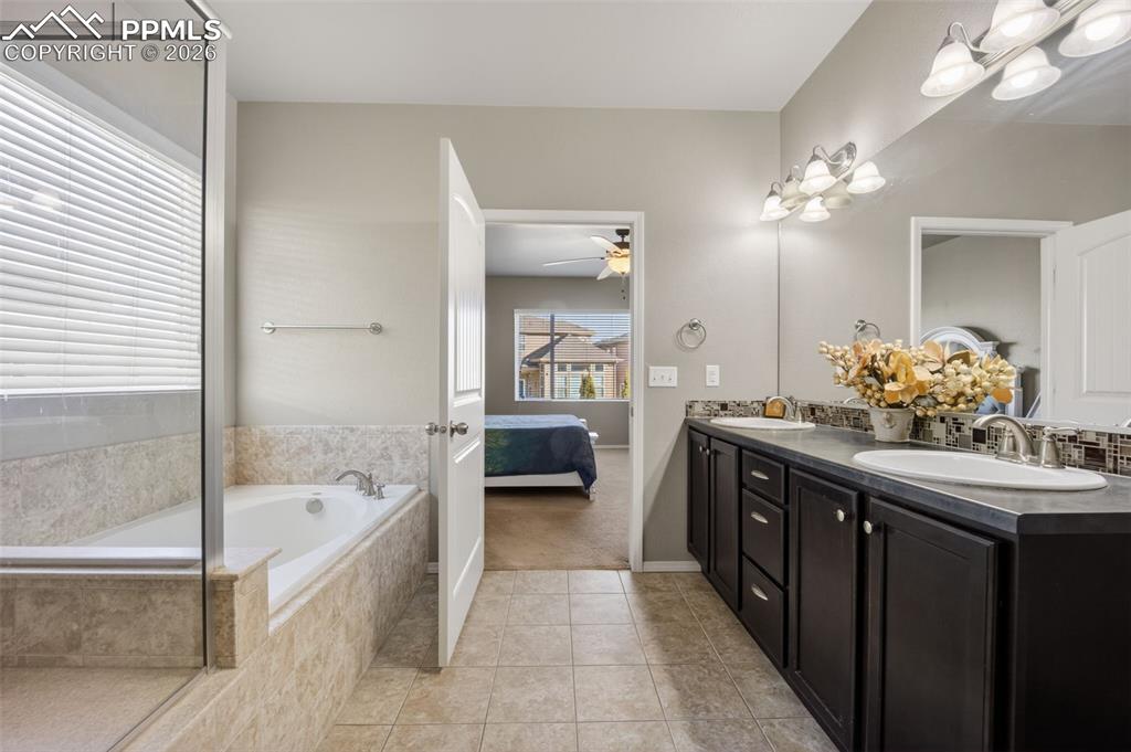 Image 24 of 50: No Description Available