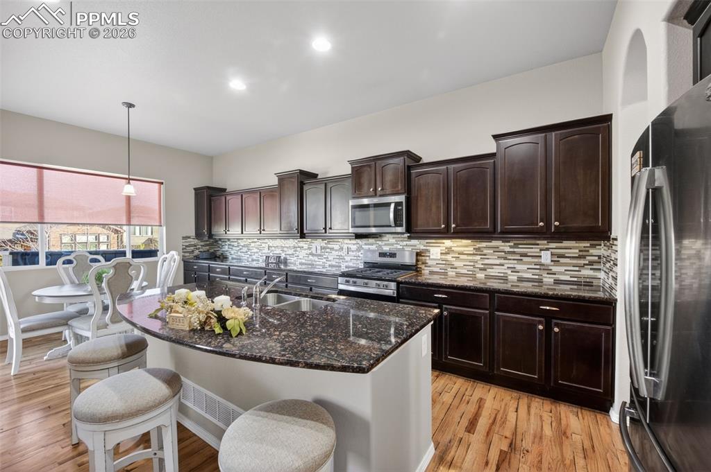 Image 8 of 50: No Description Available