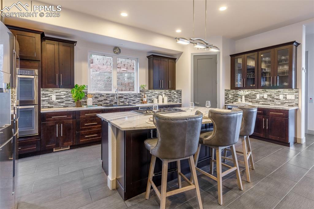 Image 10 of 48: Kitchen