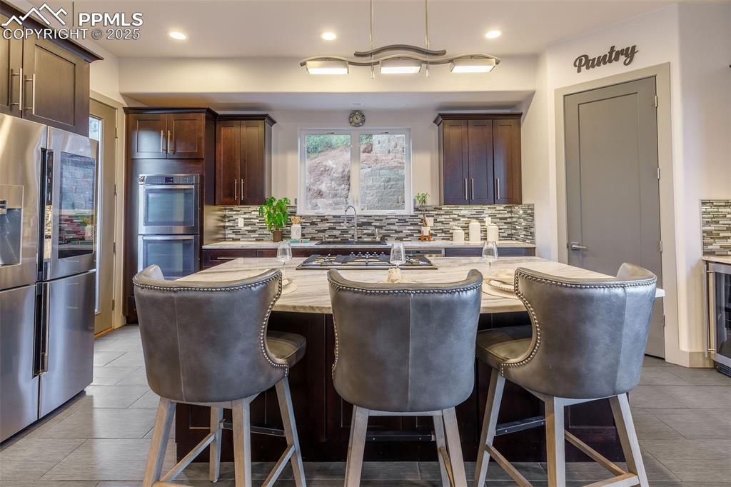 Image 11 of 48: Kitchen