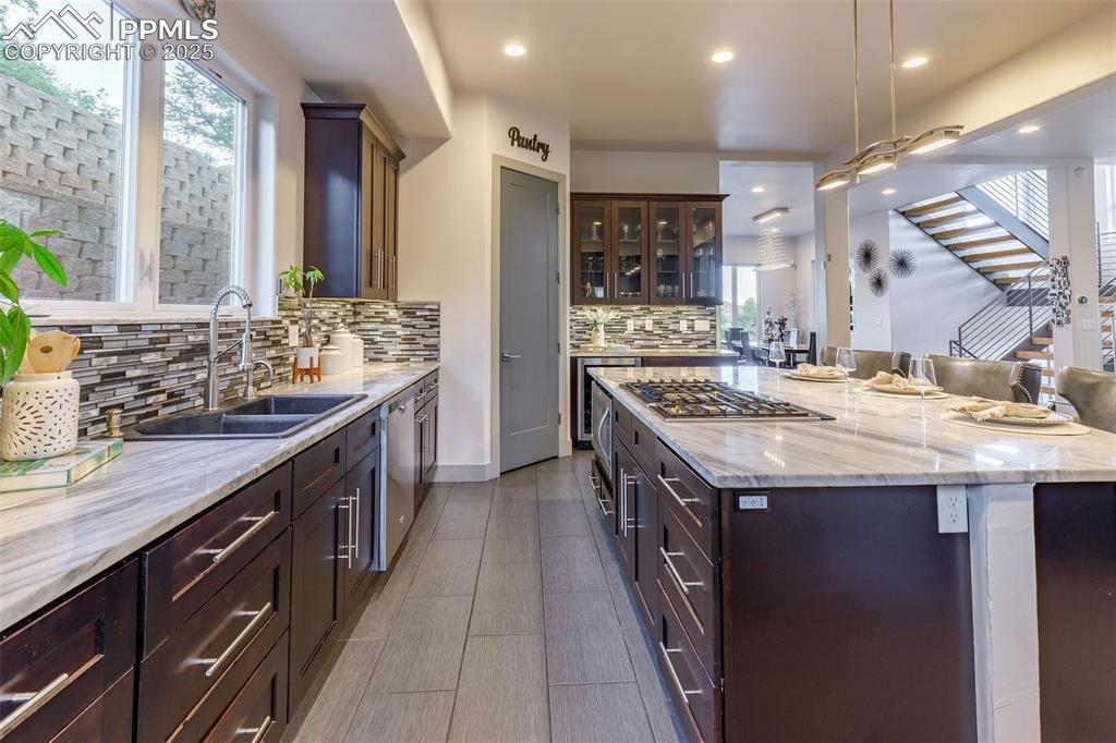 Image 13 of 48: Kitchen