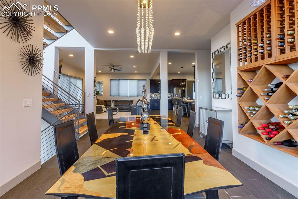 Image 9 of 48: Dining Area