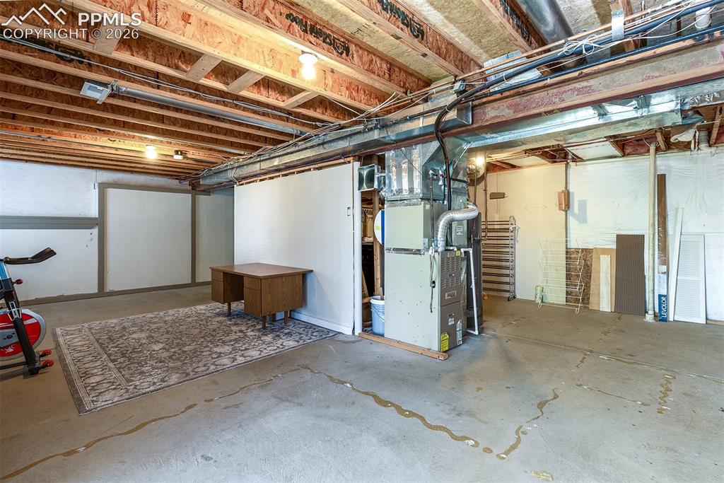 Image 22 of 36: Basement