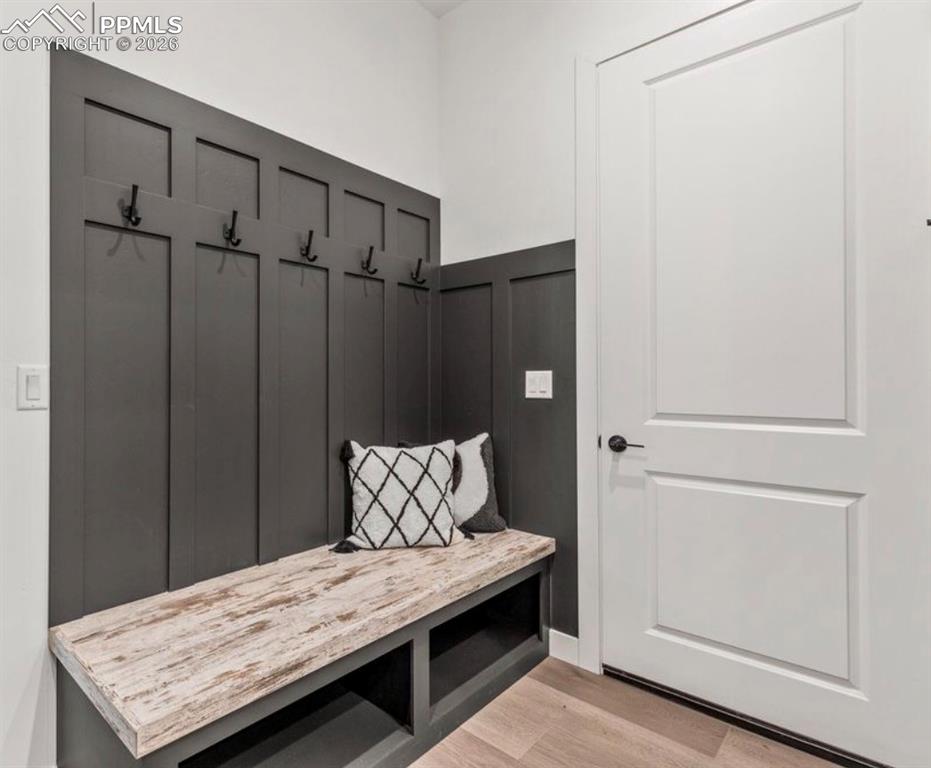 Image 4 of 14: Picture of a previous built home interior.