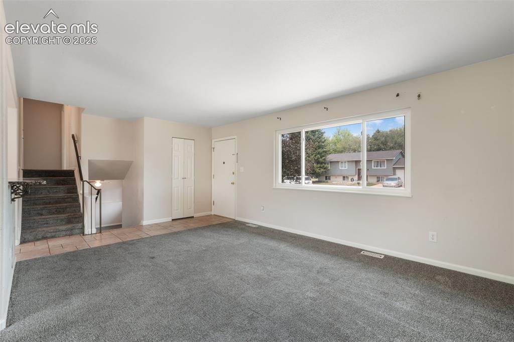 Image 5 of 50: Floor Plan