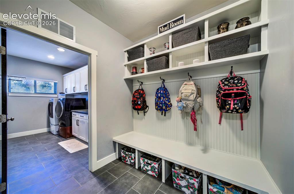 Image 11 of 44: Mud Room