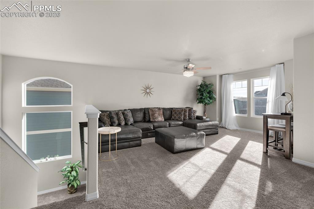 Image 18 of 39: Loft