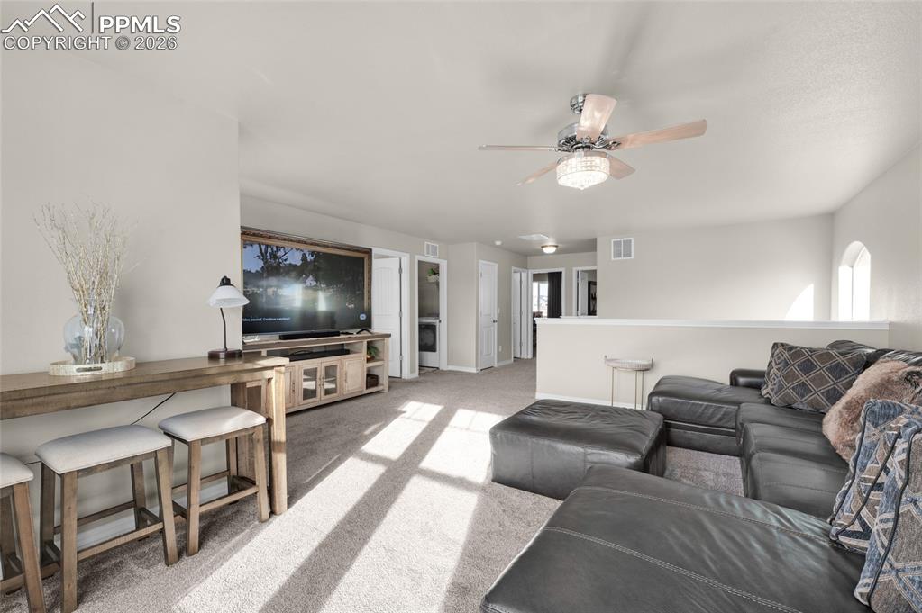 Image 19 of 39: Loft