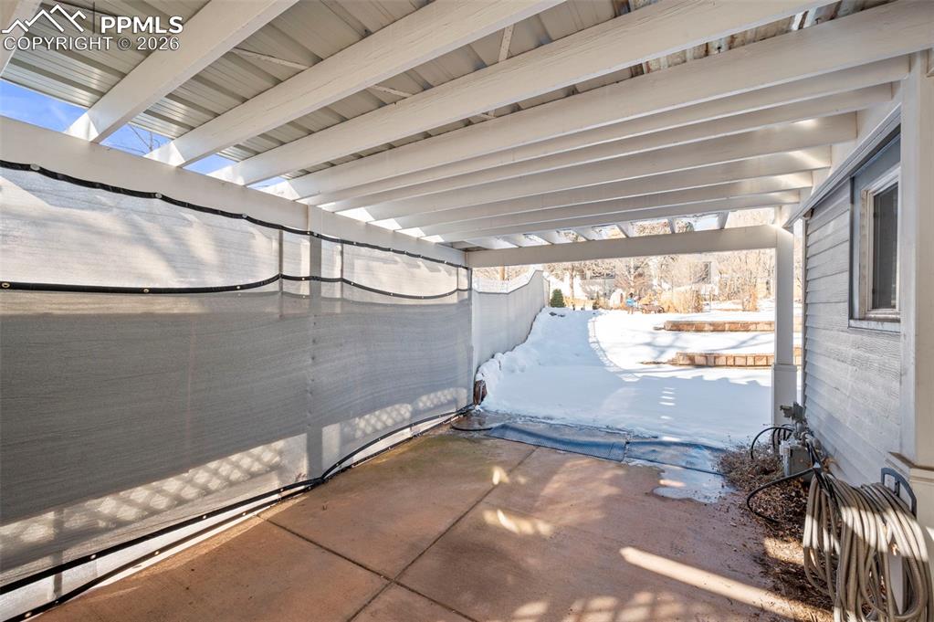 Image 19 of 33: Patio