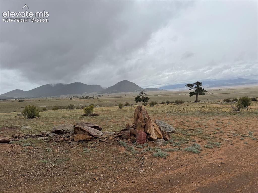 Image 19 of 30: View