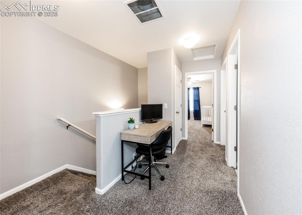 Image 13 of 28: Office