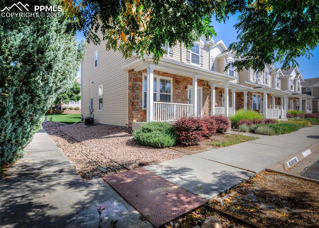 Image 28 of 28: Front of Structure