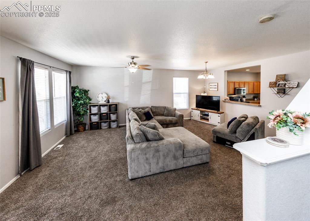 Image 6 of 28: Living Room