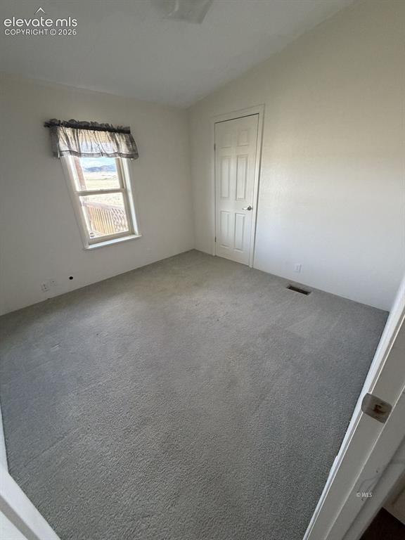 Image 11 of 19: Bedroom