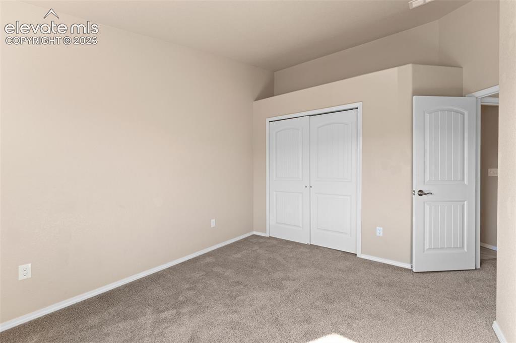 Image 14 of 34: Bedroom