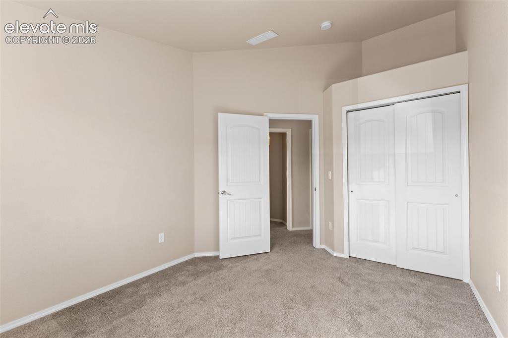 Image 18 of 34: Bedroom