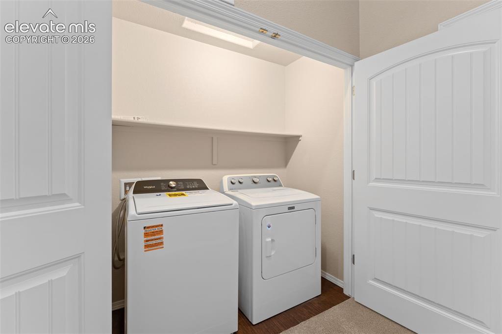 Image 19 of 34: Laundry