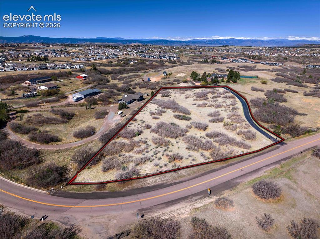 Image 4 of 41: Property Lines are Approximate and not a survey