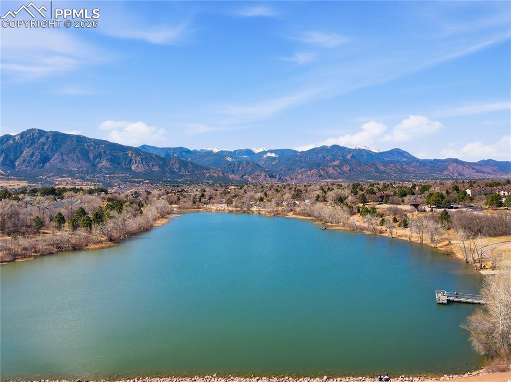 Image 32 of 32: View