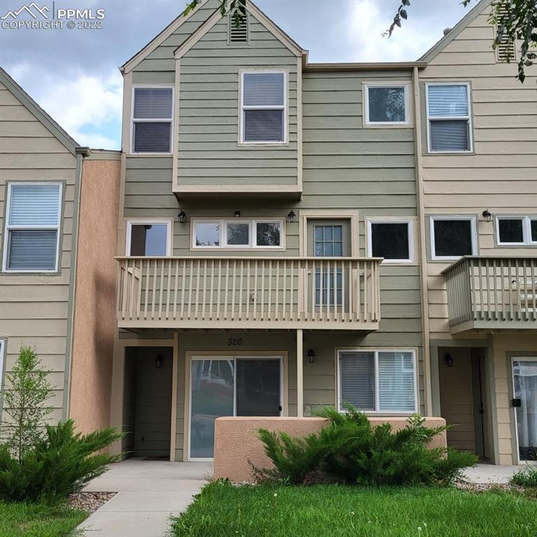 Listing 6889306, Image 1 of 43