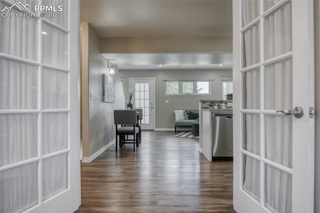Listing 6889306, Image 16 of 43