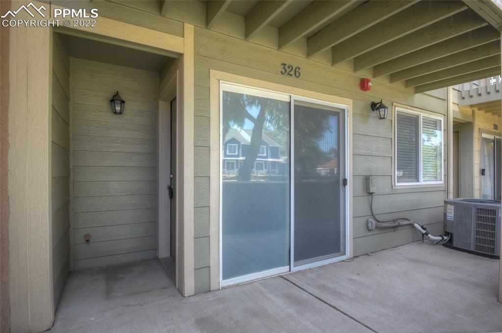 Listing 6889306, Image 7 of 43