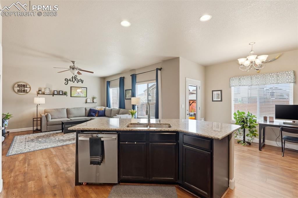 Image 16 of 48: Kitchen