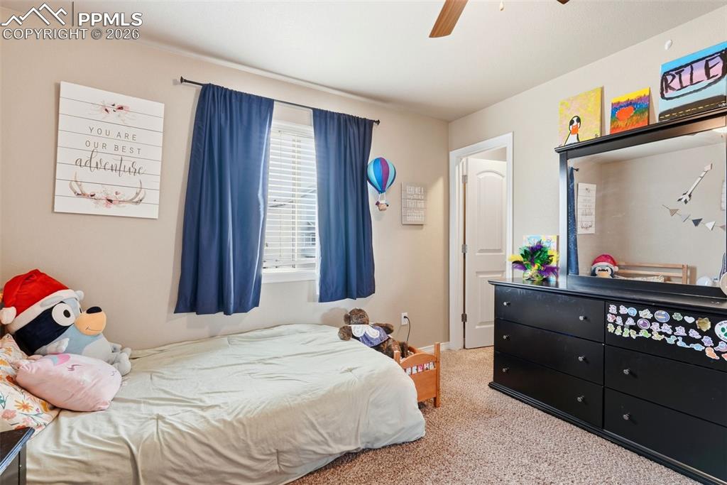 Image 31 of 48: Bedroom