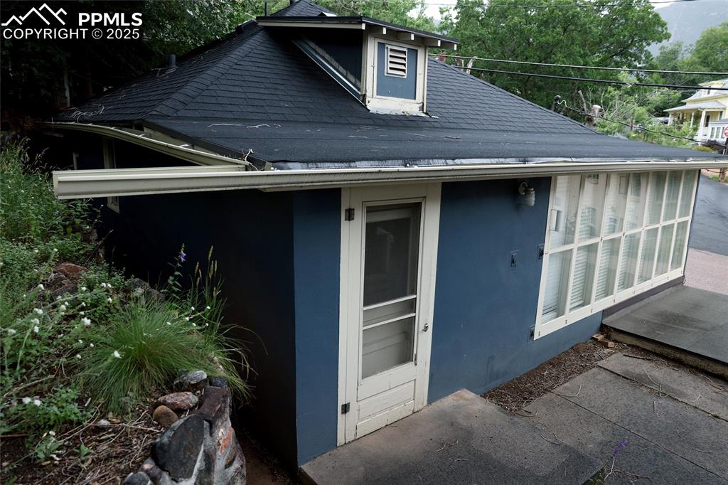 Image 13 of 16: Rear Entrance