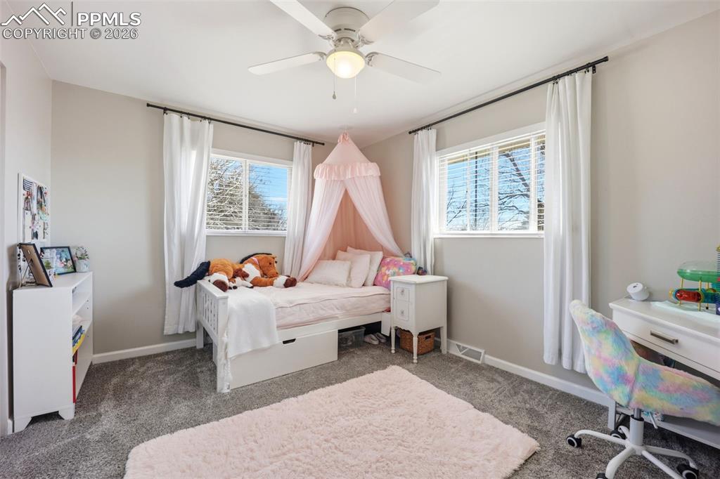 Image 16 of 42: Bedroom