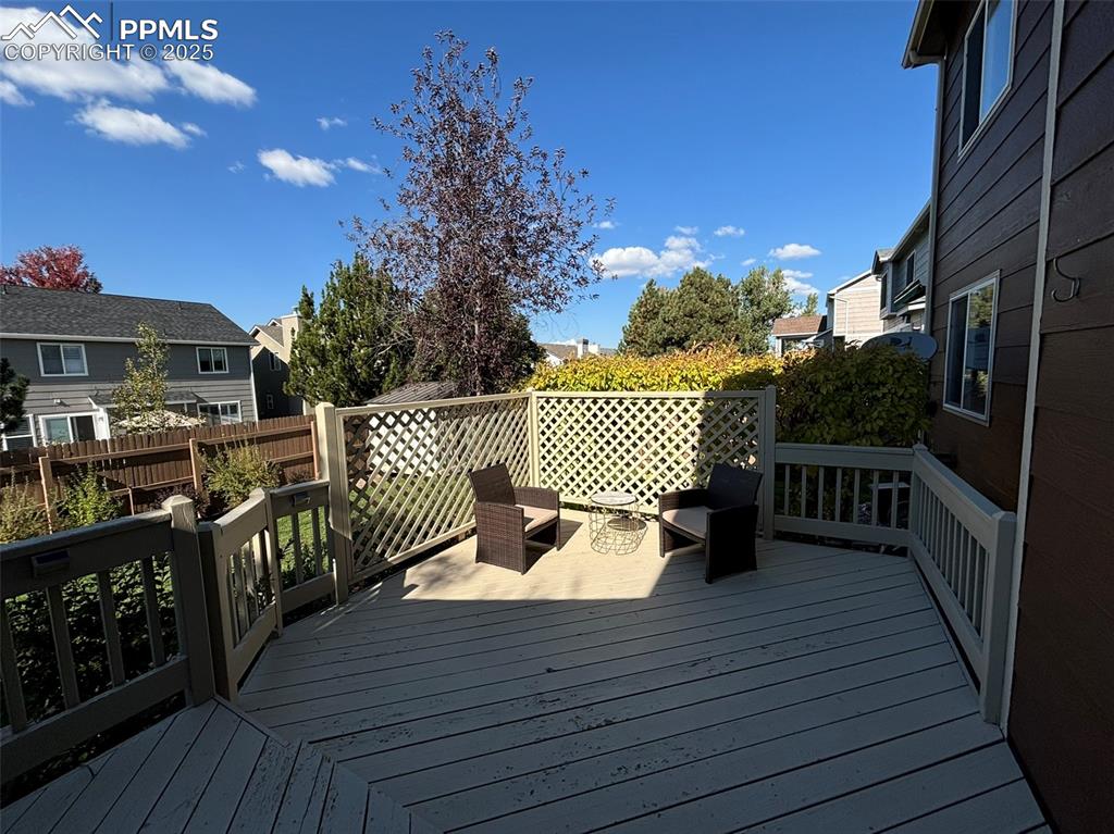 Image 38 of 45: Deck