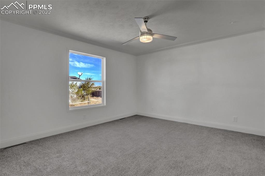 Listing 6894225, Image 10 of 20