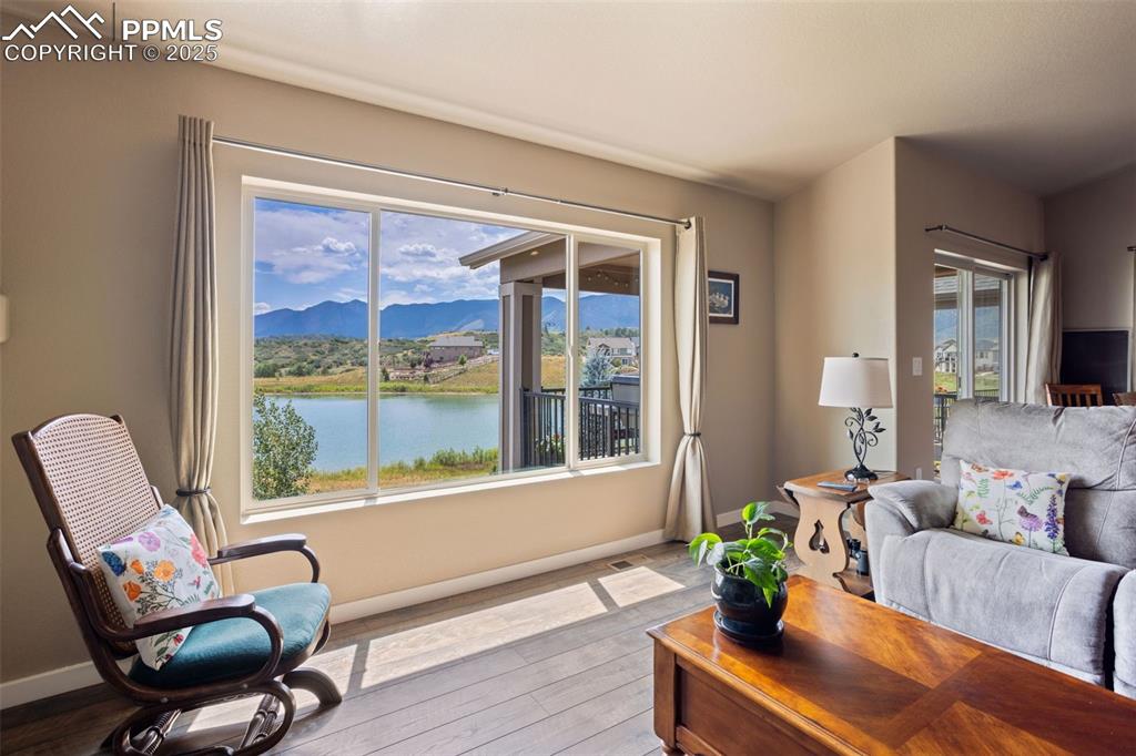 Image 8 of 47: Living Room