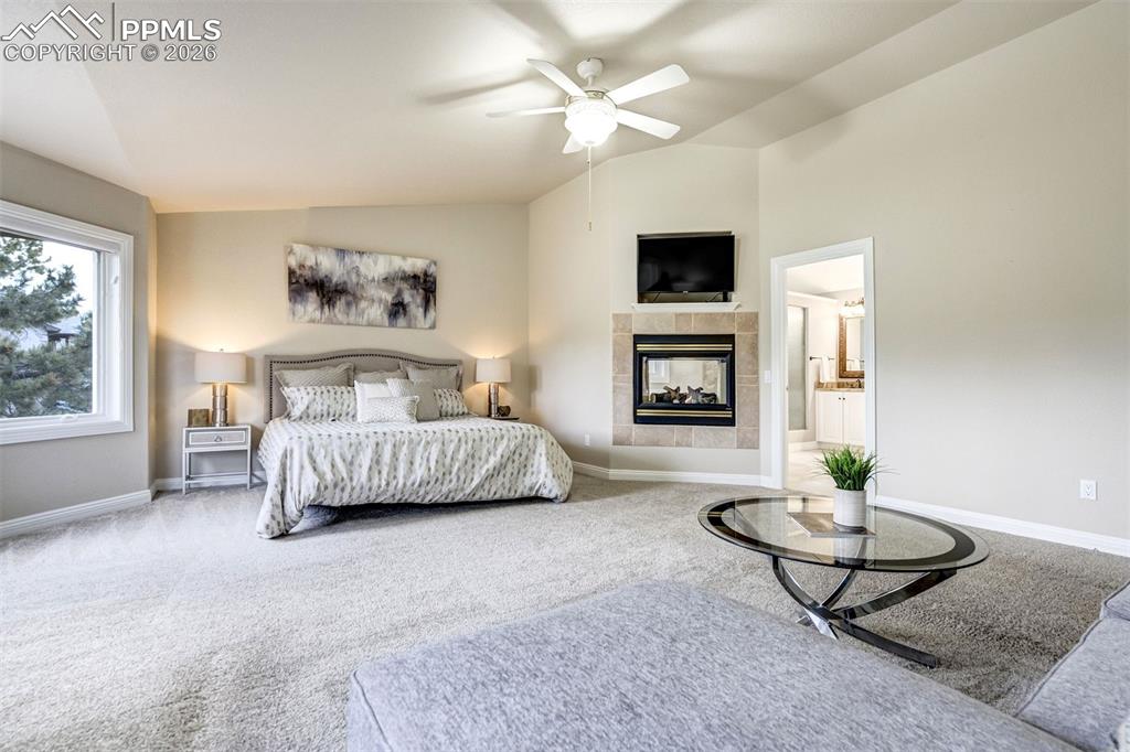 Image 25 of 49: Bedroom