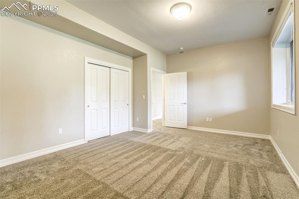 Image 41 of 49: Bedroom