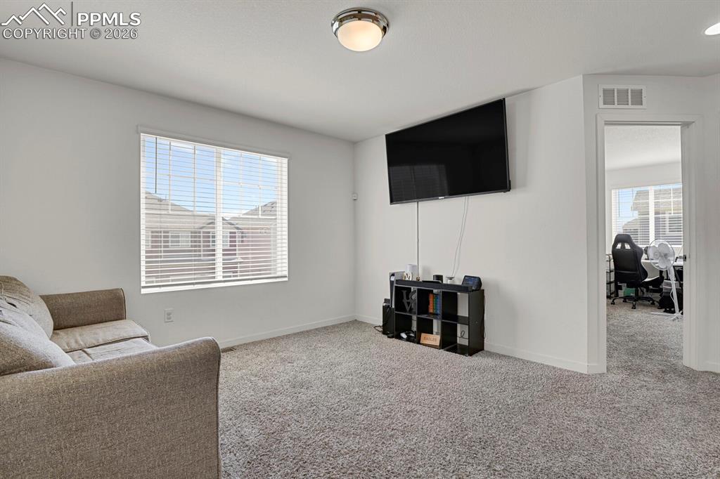 Image 14 of 23: Living Room