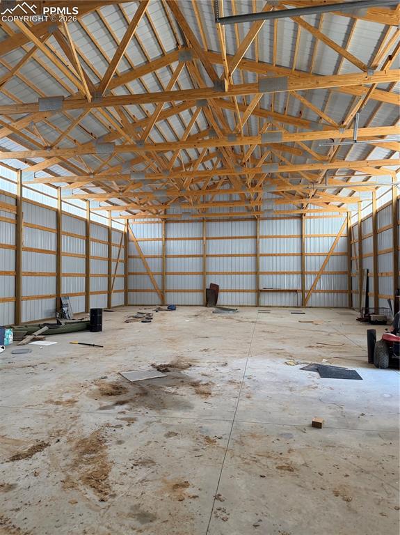 Image 20 of 33: Interior barn