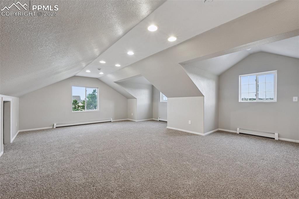 Image 29 of 38: Bonus Room