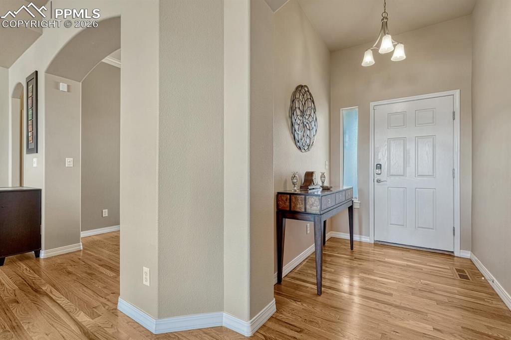 Image 4 of 49: Entry