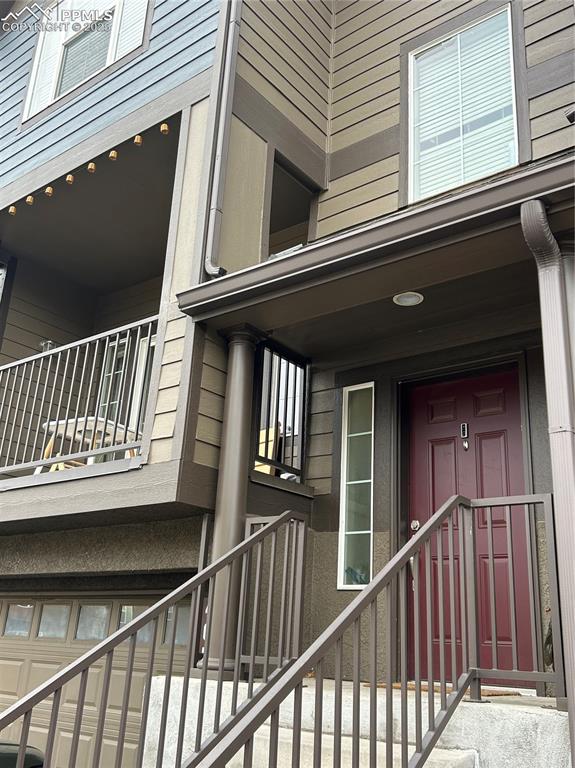 Image 6 of 37: Entry